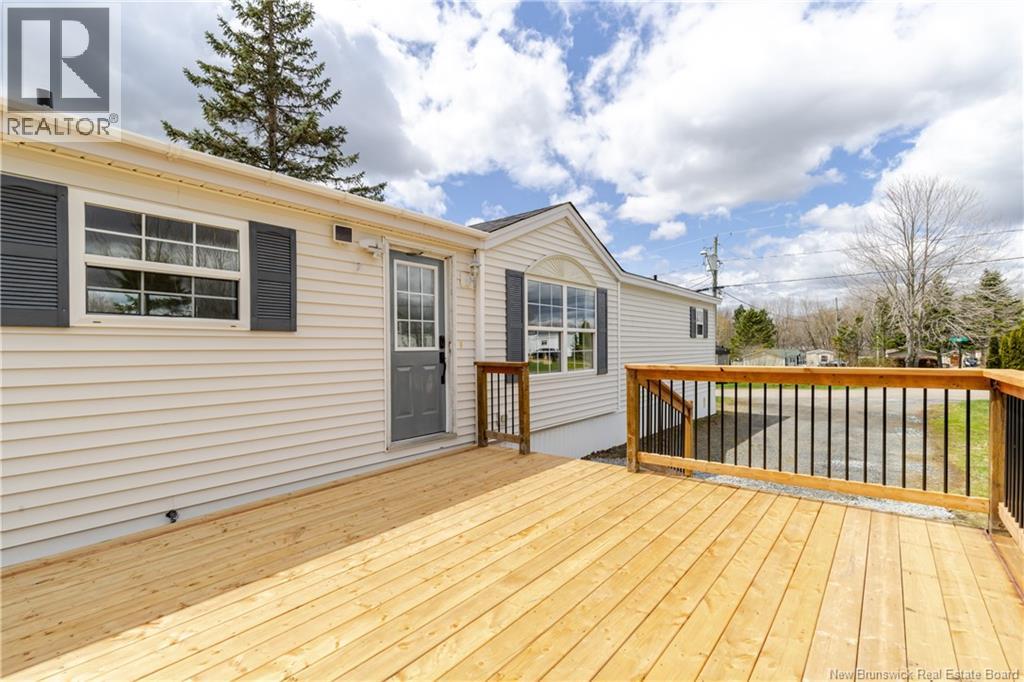 2 Veinot Street, Lincoln, New Brunswick  E3B 6T3 - Photo 4 - NB139055