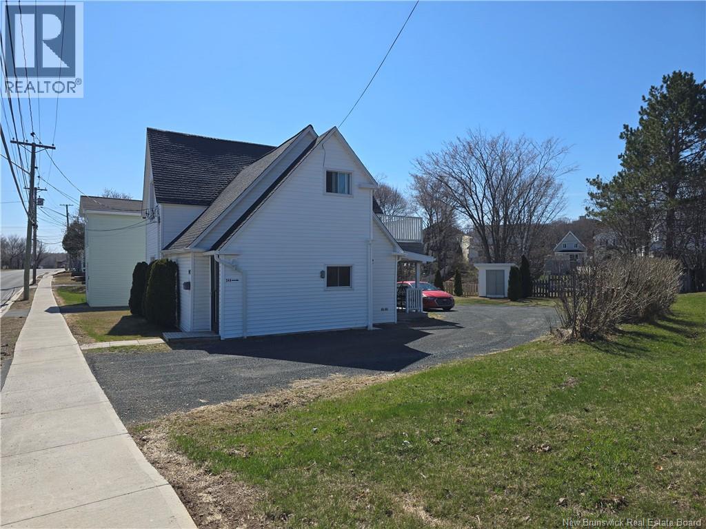342-344 Main Street, Bathurst, New Brunswick  E2A 1B2 - Photo 2 - NB138942