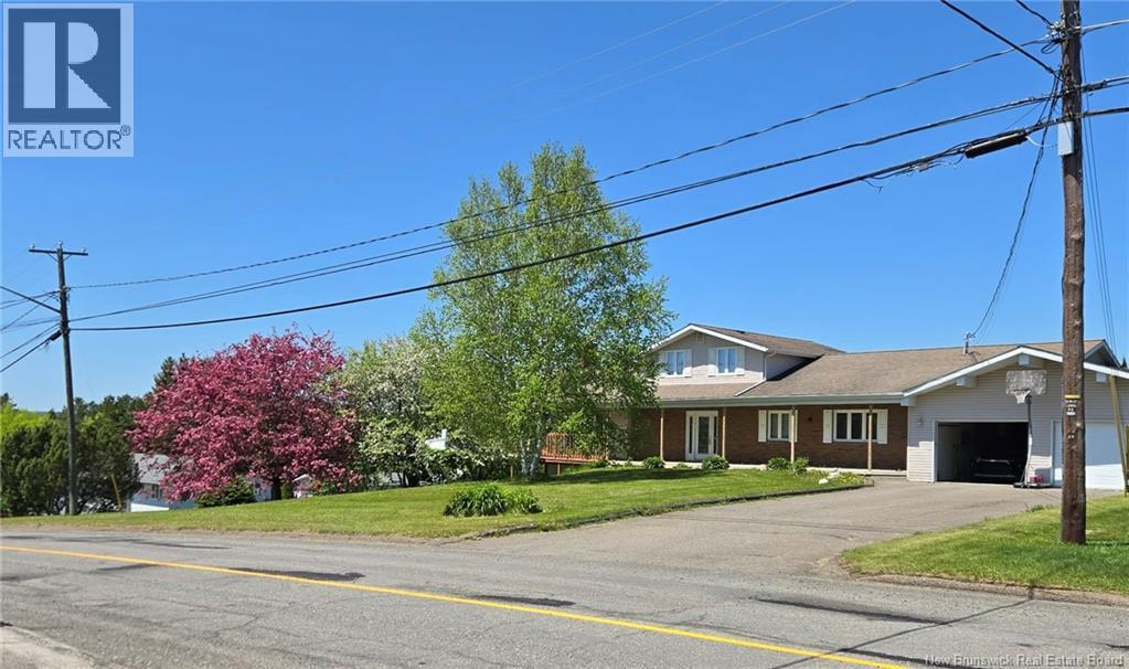 245 Beaulieu Street, Grand-Sault/grand Falls, New Brunswick  E3Y 1E4 - Photo 2 - NB139266