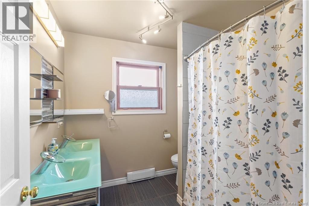 15 Coronation Court, Oromocto, New Brunswick  E2V 2M9 - Photo 25 - NB137044