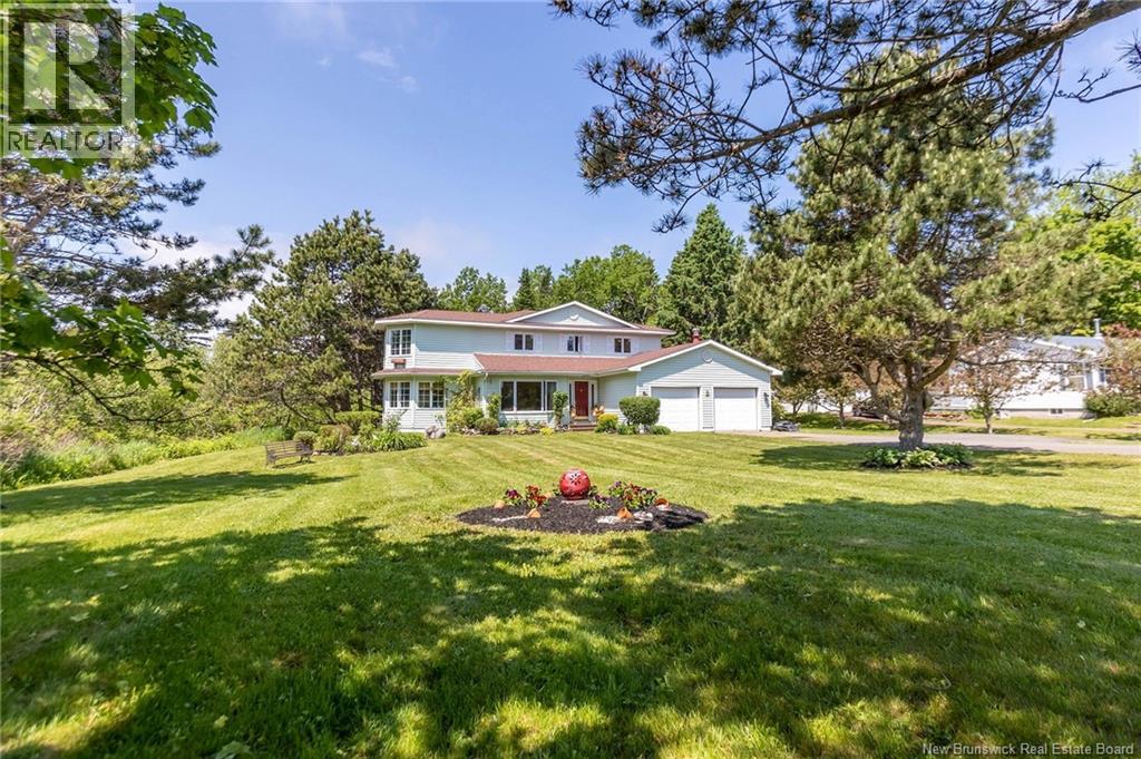 44 West Avenue, Sackville, New Brunswick  E4L 4P1 - Photo 2 - NB139457