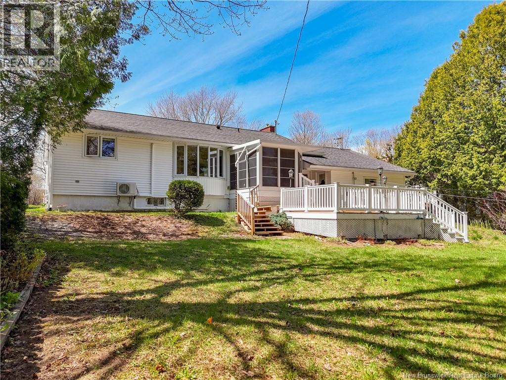 404 Glengarry Place, Fredericton, New Brunswick  E3B 5Z9 - Photo 25 - NB136845