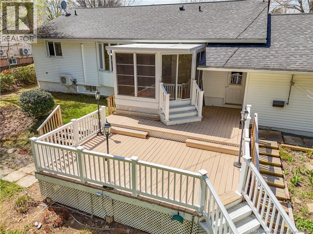 404 Glengarry Place, Fredericton, New Brunswick  E3B 5Z9 - Photo 27 - NB136845