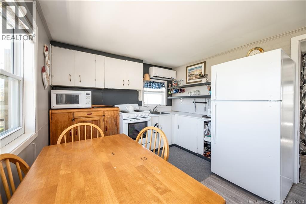 5 Ste-Marie Street, Grand-Barachois, New Brunswick  E4P 8N4 - Photo 12 - NB139469