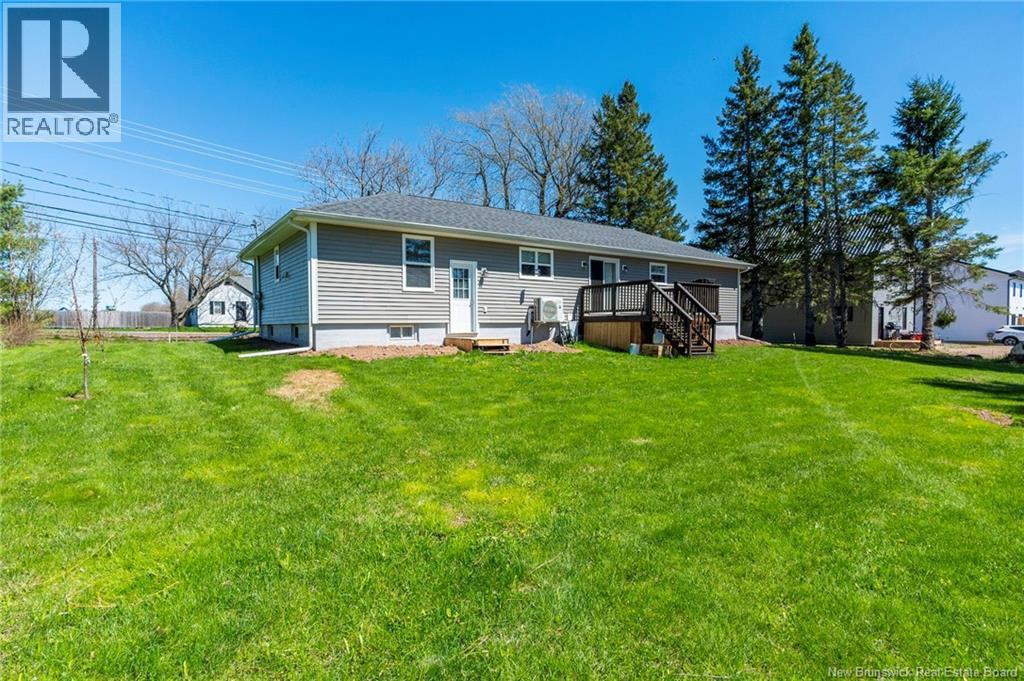 1042 Elmwood, Moncton, New Brunswick  E1H 2G9 - Photo 39 - NB139231