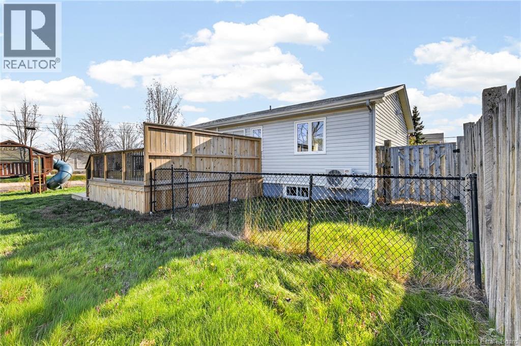 205 Thomas Street, Dieppe, New Brunswick  E1A 2C3 - Photo 7 - NB139445