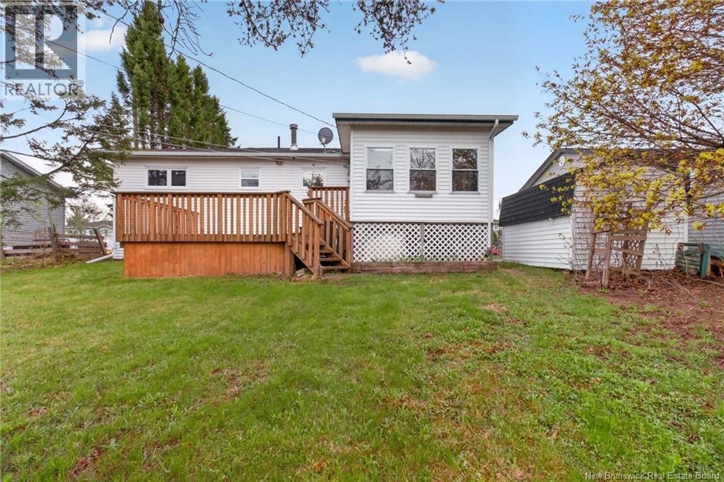 68 Aaron Court, Riverview, New Brunswick  E1B 4C4 - Photo 5 - NB139360