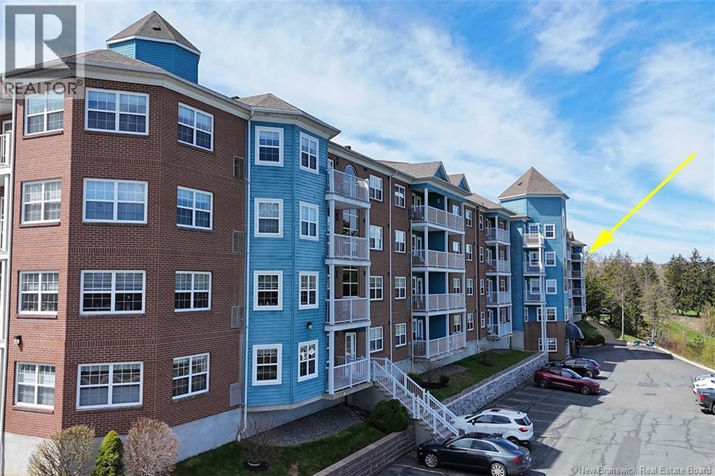 1 Golf Greens Lane Unit# 412, Fredericton, New Brunswick  E3B 9T9 - Photo 4 - NB139585