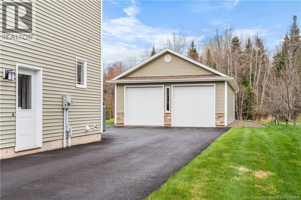 103 Bonaventure Street, Dieppe, New Brunswick  E1A 0Z8 - Photo 5 - NB139421