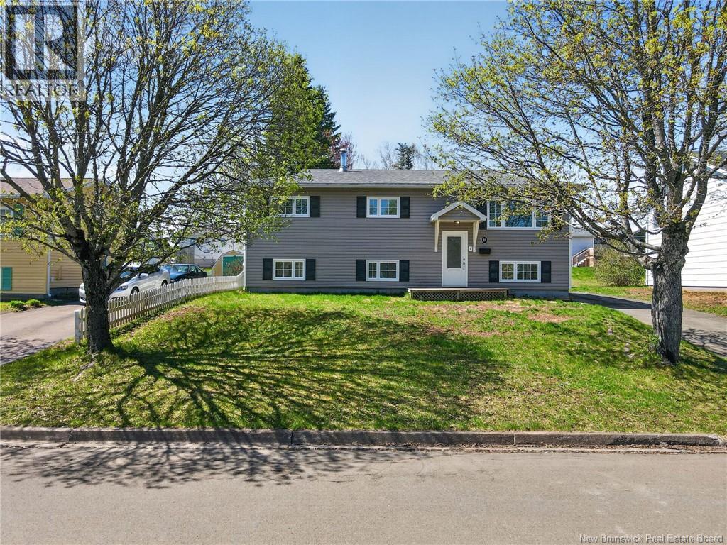 89 Aaron Court, Riverview, New Brunswick