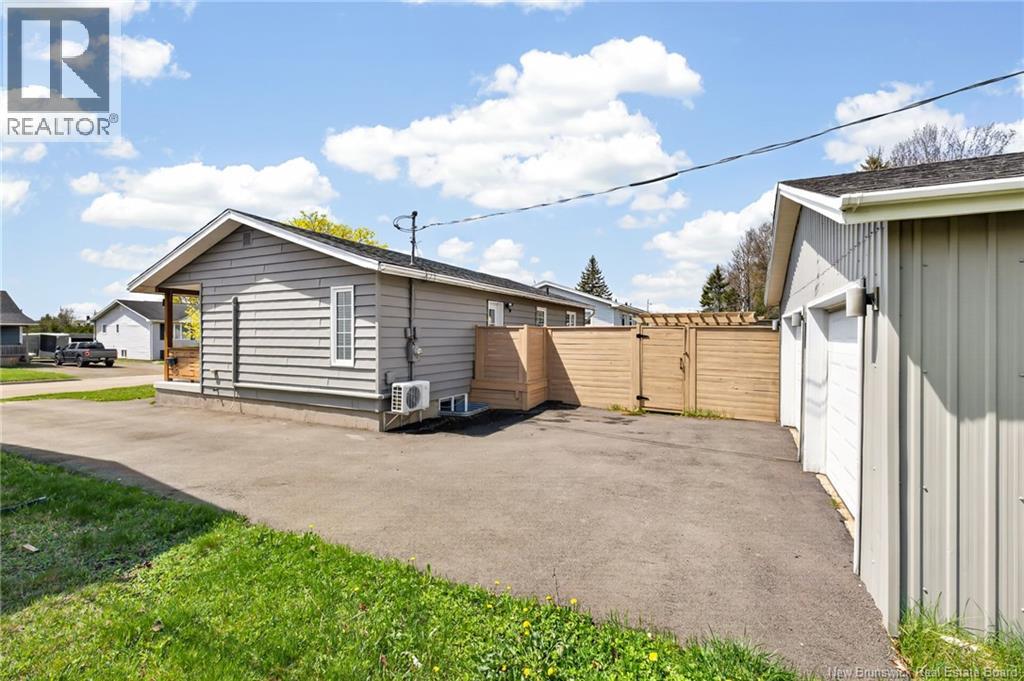 139 Magellan, Moncton, New Brunswick  E1A 5P3 - Photo 29 - NB139532