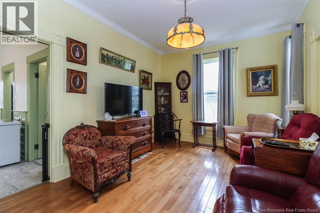 12 Pitt Street, Sussex, New Brunswick  E4E 1J1 - Photo 11 - NB139576