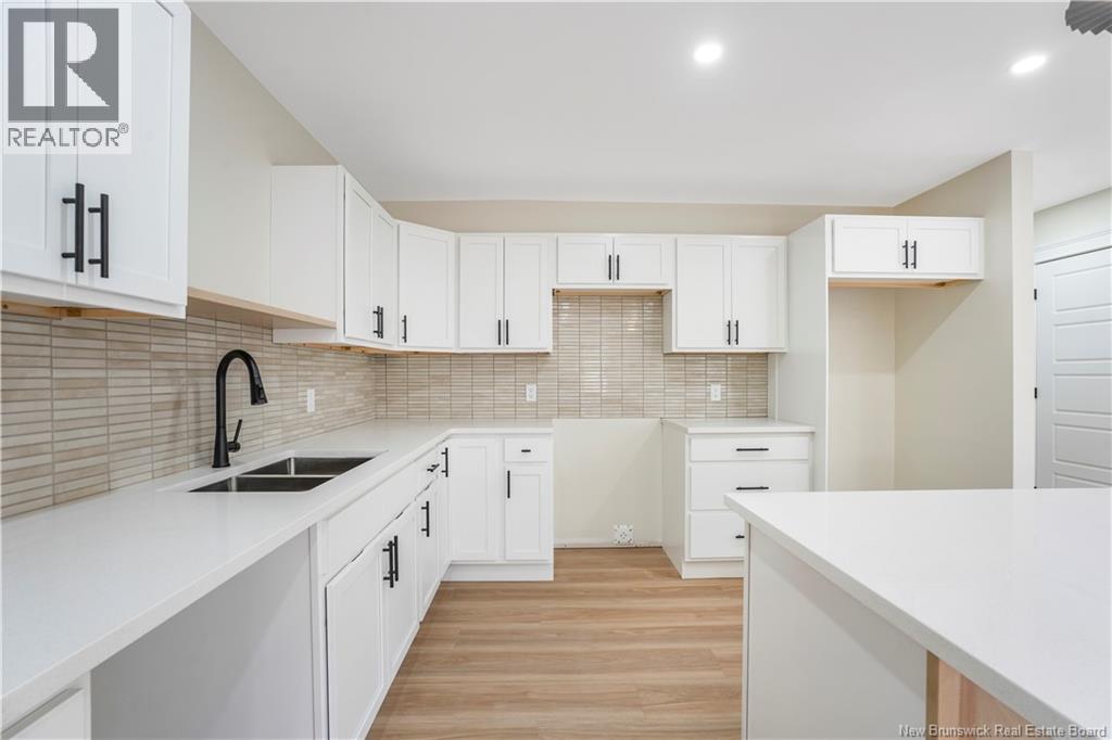 378 Woodstock Road Unit# A, Fredericton, New Brunswick  E3B 2H7 - Photo 13 - NB139575