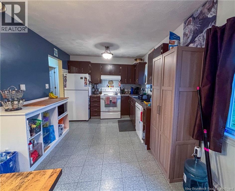 5 Pelton Street, Moncton, New Brunswick  E1G 1L3 - Photo 4 - NB139945