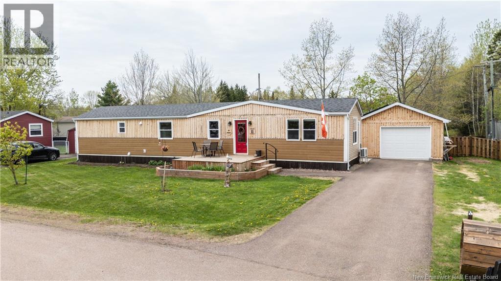 11 Seagull Street, Moncton, New Brunswick  E1H 3A6 - Photo 2 - NB139920