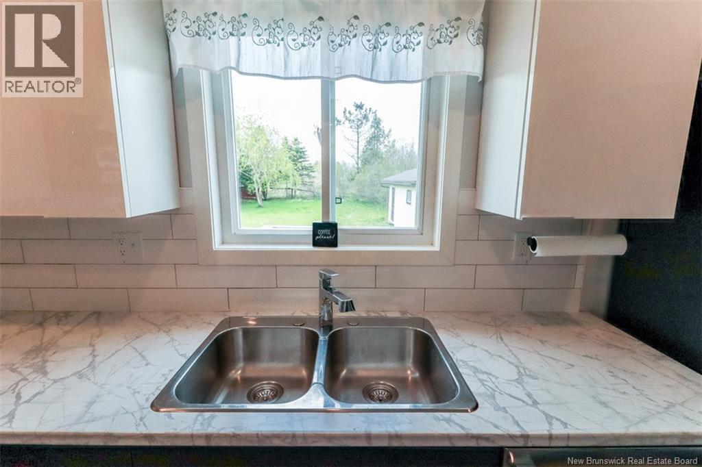 70 Glen Road, Saint John, New Brunswick  E2H 2E1 - Photo 12 - NB138488
