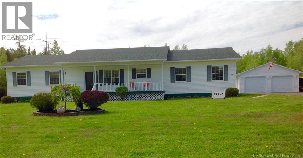 19 Apple Lane, Keswick Ridge, New Brunswick