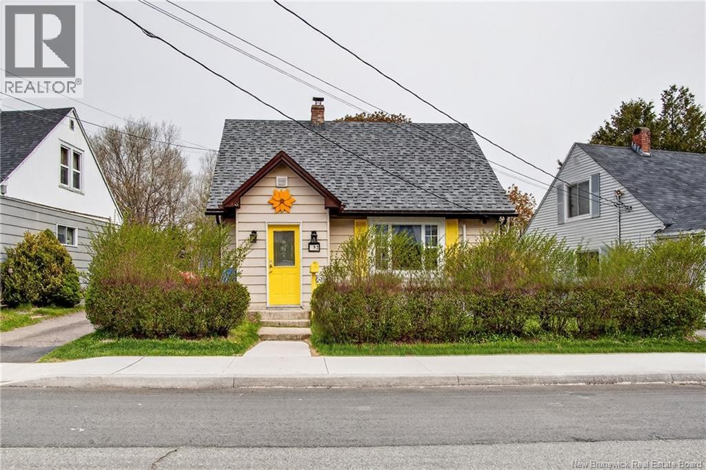 32 Montgomery Crescent, Saint John, New Brunswick