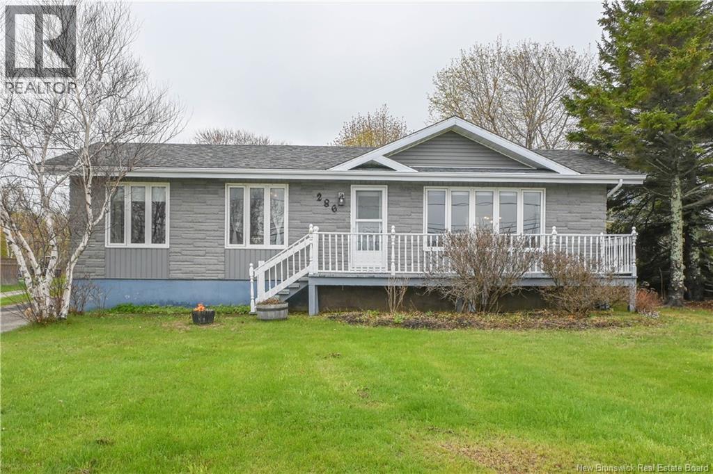 286 Saint-Pierre E. Boulevard, Caraquet, New Brunswick