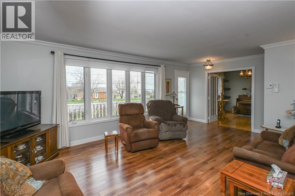 286 Saint-Pierre E. Boulevard, Caraquet, New Brunswick E1W 1B5 - Photo 19 - NB140051
