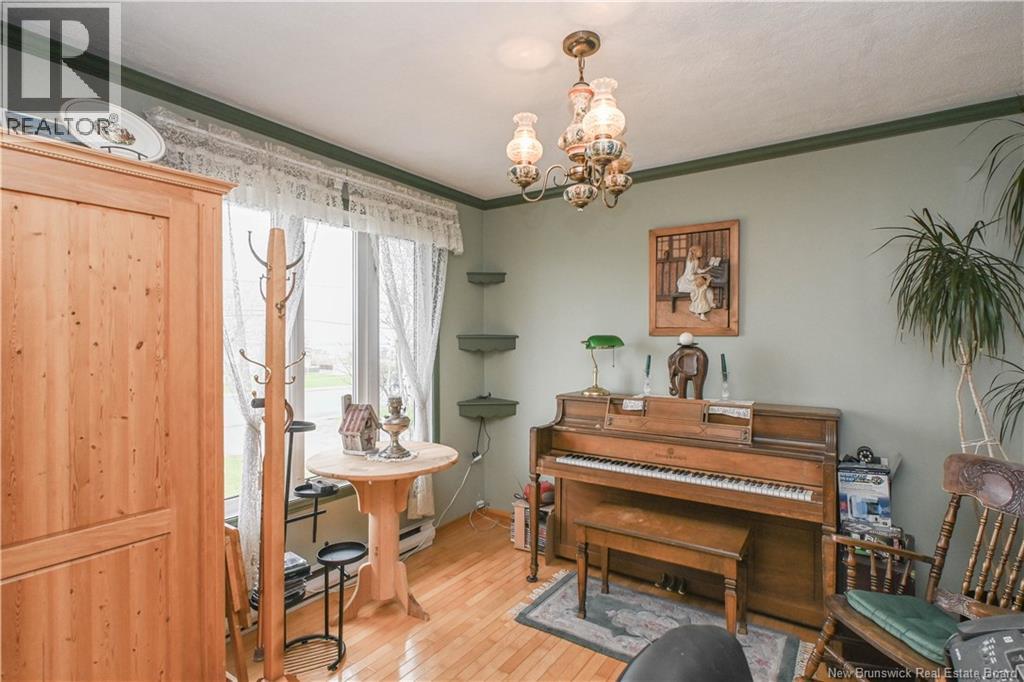 286 Saint-Pierre E. Boulevard, Caraquet, New Brunswick E1W 1B5 - Photo 21 - NB140051