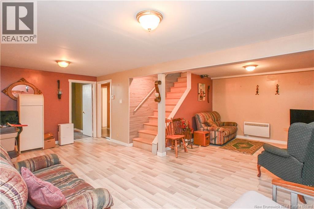 286 Saint-Pierre E. Boulevard, Caraquet, New Brunswick E1W 1B5 - Photo 30 - NB140051