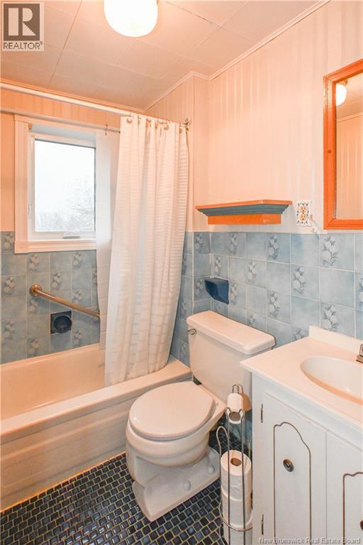 310 Jd Gauthier Boulevard, Shippagan, New Brunswick  E8S 1R4 - Photo 36 - NB140058