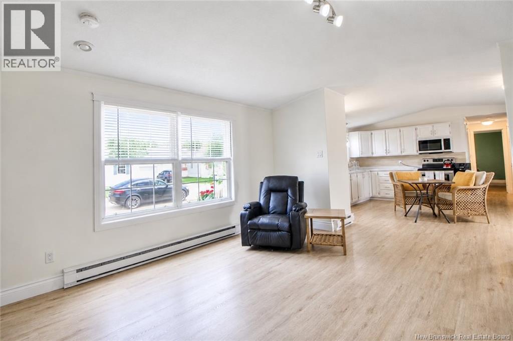1 Jasper, Moncton, New Brunswick  E1H 2X6 - Photo 7 - NB140039