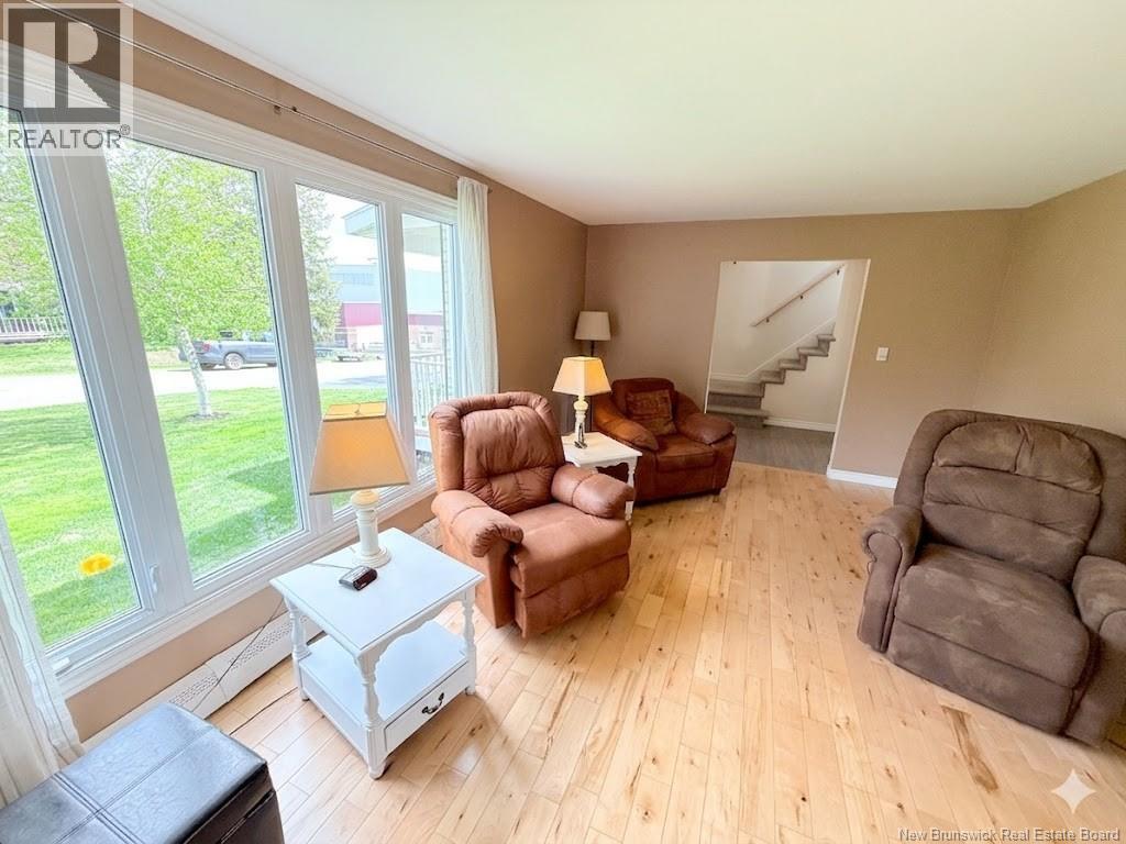 111 Elizabeth Street, Woodstock, New Brunswick  E7M 1P8 - Photo 22 - NB140002