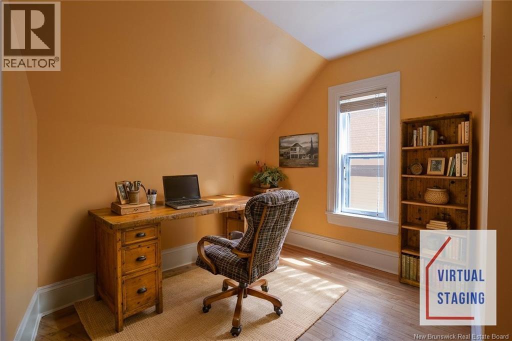 332 Saunders Street, Fredericton, New Brunswick  E3B 1N8 - Photo 35 - NB139867