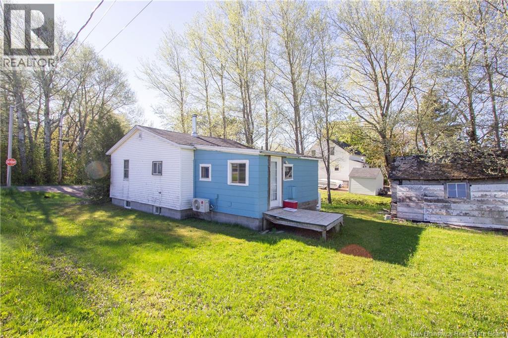 27 Richardson Street, Sackville, New Brunswick  E4L 4H7 - Photo 19 - NB140094