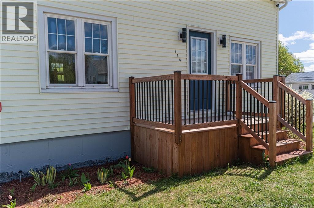 146 Burns St, Miramichi, New Brunswick  E1V 1H9 - Photo 3 - NB140092