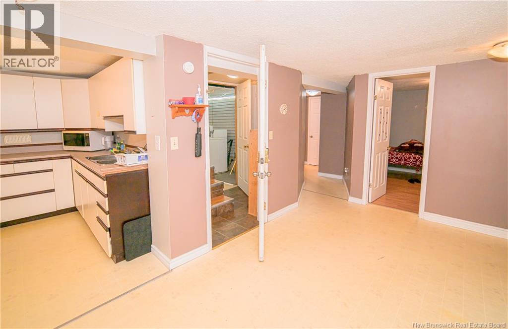 26 Hachey Avenue, Fredericton, New Brunswick  E3A 3X6 - Photo 8 - NB140134
