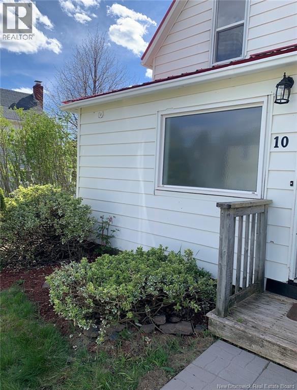 10 Kirk Street, Sackville, New Brunswick  E4L 3E8 - Photo 2 - NB140112