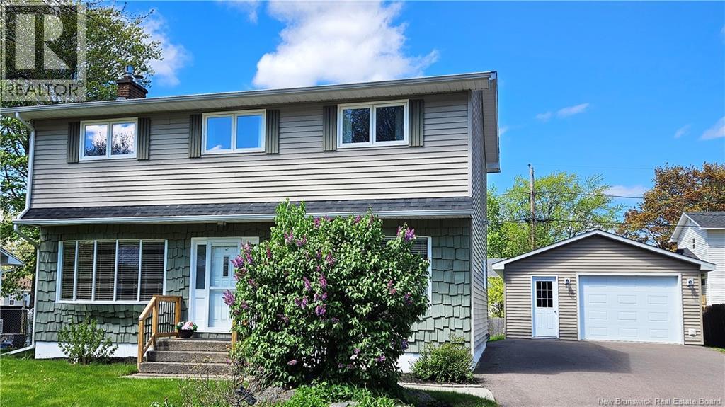 81 Berkley Drive, Riverview, New Brunswick  E1B 2L4 - Photo 1 - NB140085