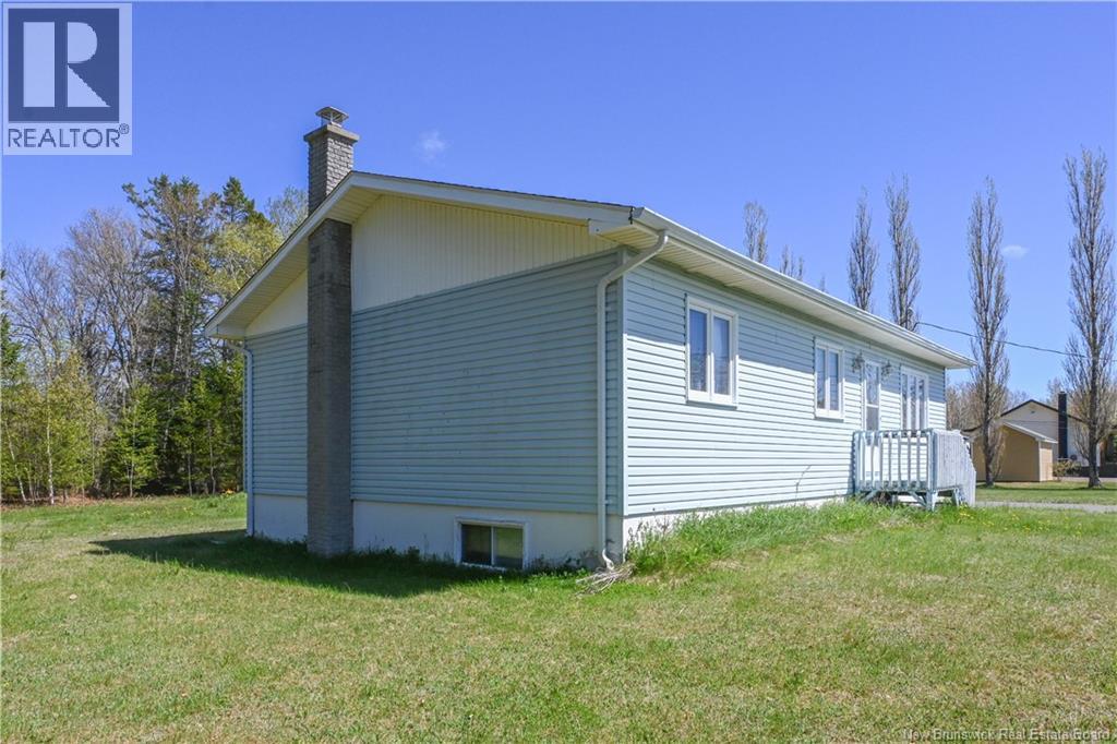 22 Jeanne D'arc Street, Rivière-À-La-Truite, New Brunswick  E1X 2N4 - Photo 6 - NB140263