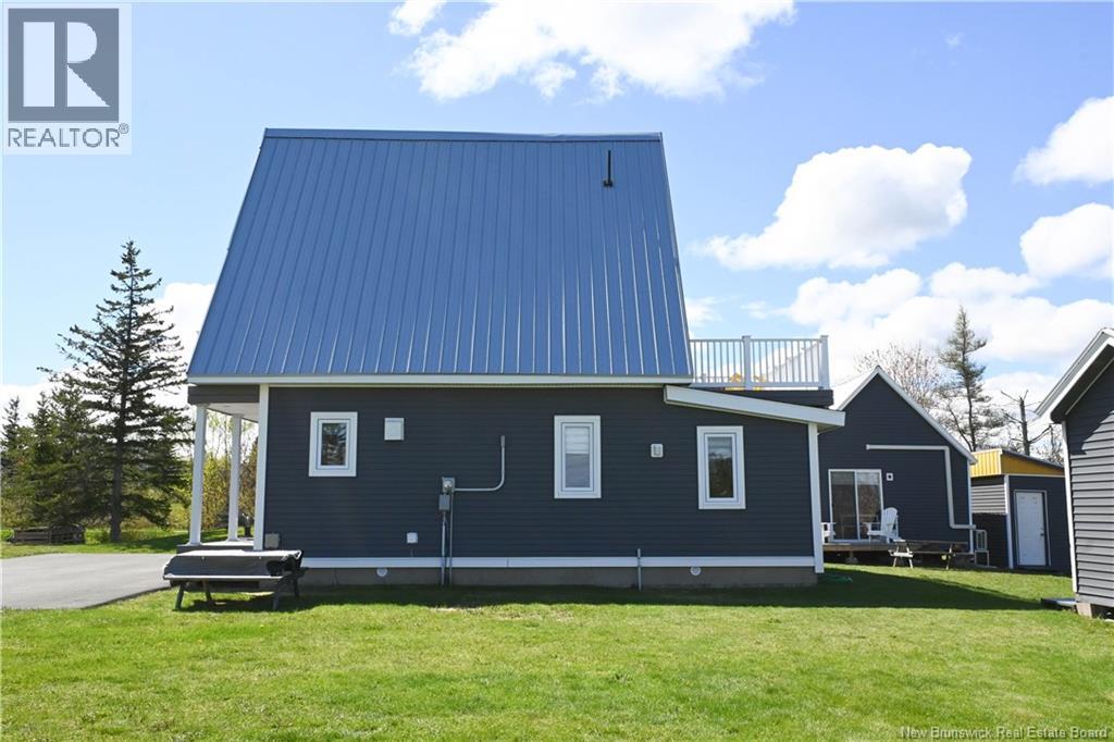 27 Chiasson Road, Caraquet, New Brunswick  E1W 1A3 - Photo 6 - NB140308