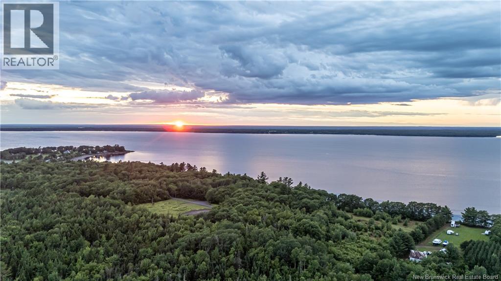 4 The Bluff, Whites Cove, New Brunswick