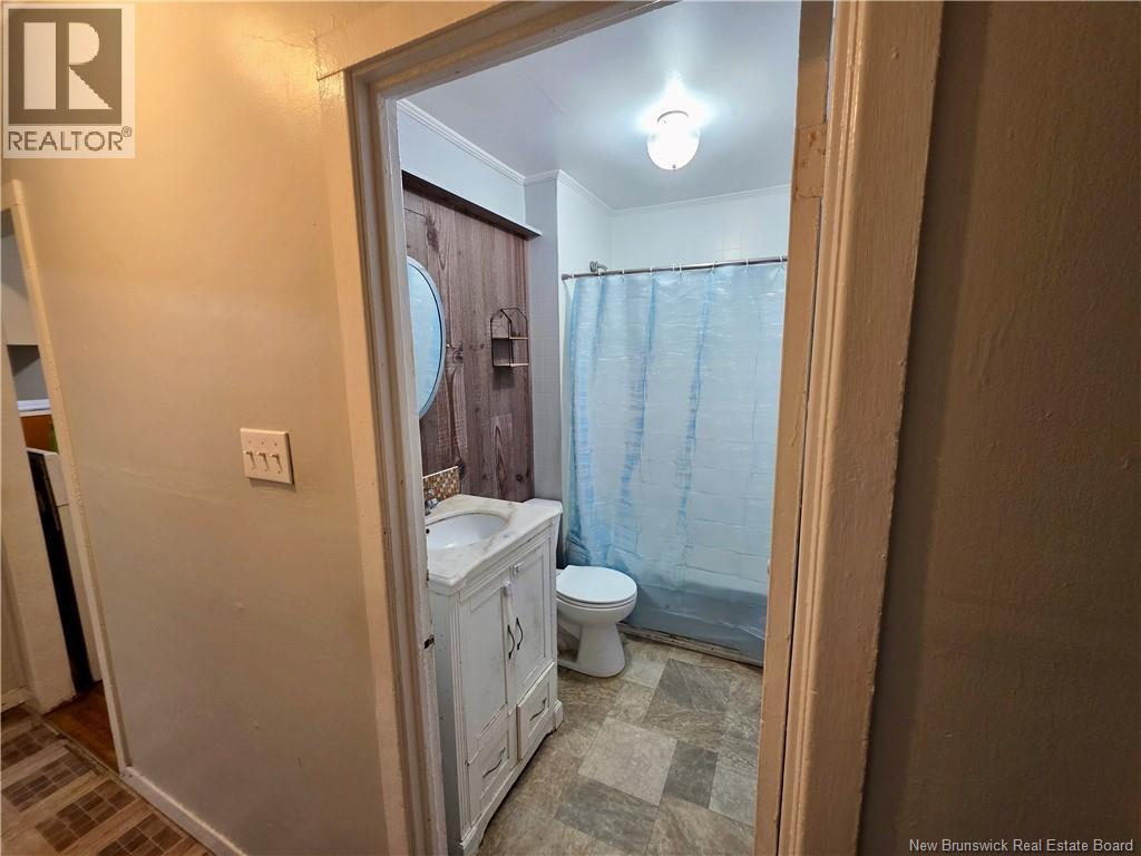 136 Shirley Avenue, Moncton, New Brunswick  E1C 6N7 - Photo 14 - NB140359