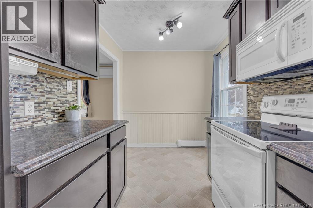 6 Webster Street, Saint John, New Brunswick  E2K 2S8 - Photo 5 - NB140199
