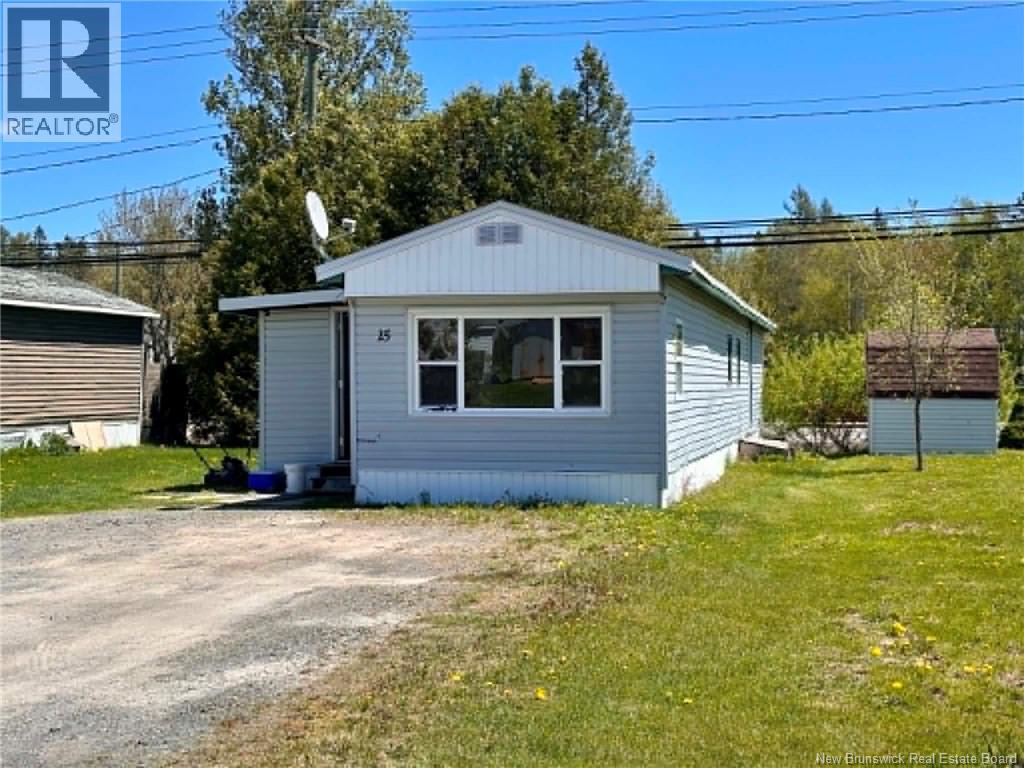 15 Hedgeview Drive, Fredericton, New Brunswick  E3B 6R6 - Photo 2 - NB140435