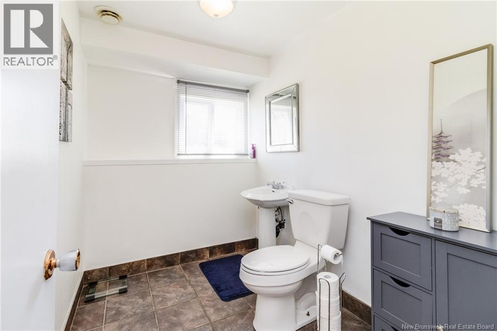 57 Oliver Crescent, New Maryland, New Brunswick  E3C 1E2 - Photo 24 - NB140355