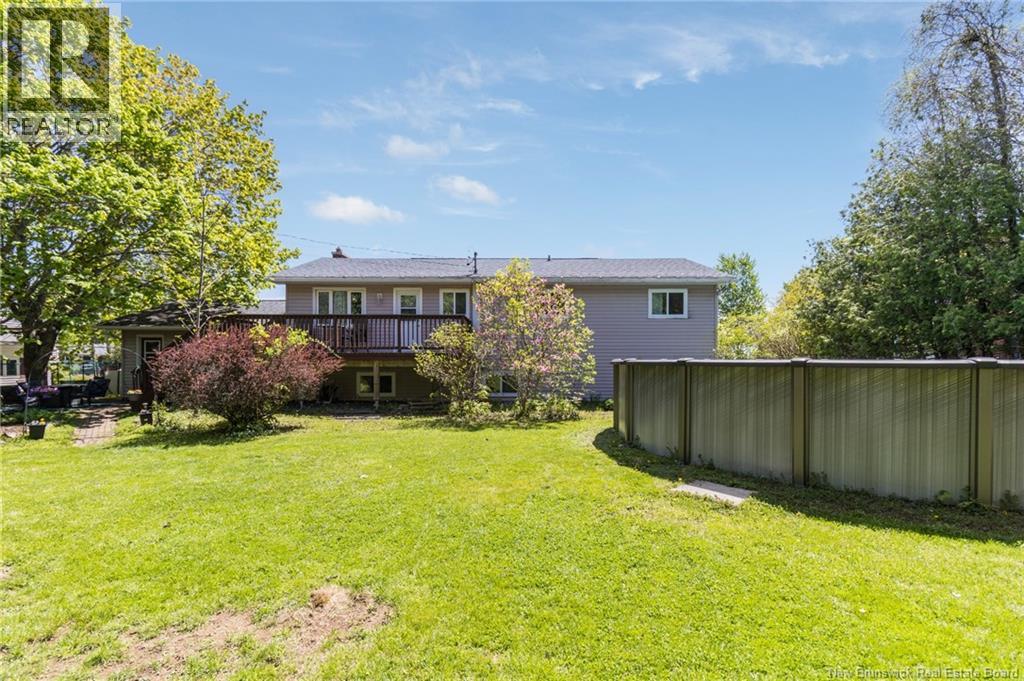 57 Oliver Crescent, New Maryland, New Brunswick  E3C 1E2 - Photo 32 - NB140355