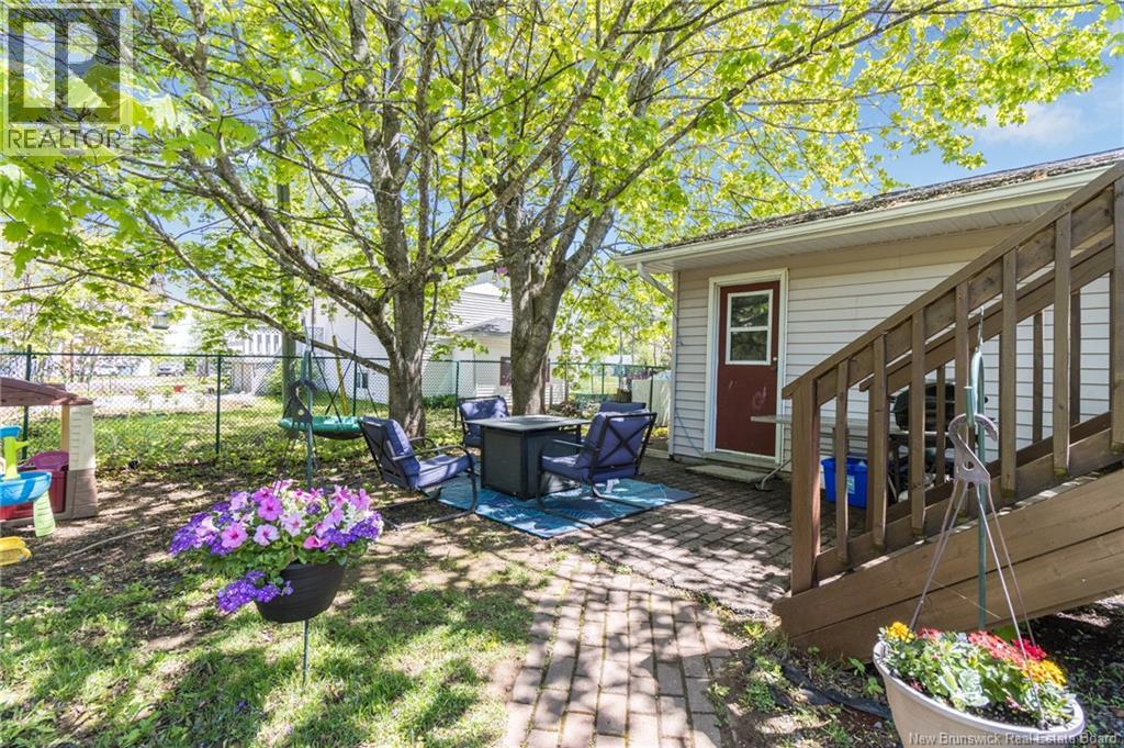 57 Oliver Crescent, New Maryland, New Brunswick  E3C 1E2 - Photo 33 - NB140355