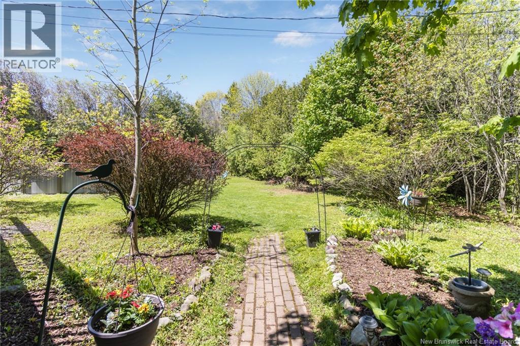 57 Oliver Crescent, New Maryland, New Brunswick  E3C 1E2 - Photo 34 - NB140355