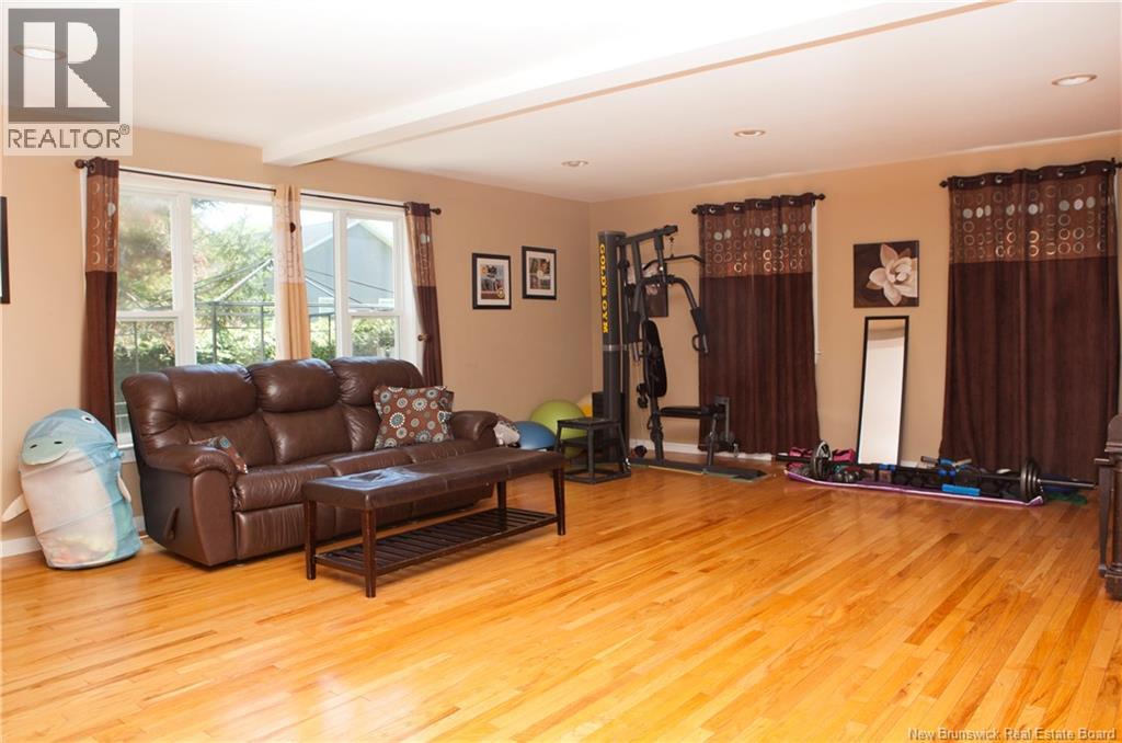 113 Kirkpatrick Street, Woodstock, New Brunswick  E7M 2A4 - Photo 10 - NB140390