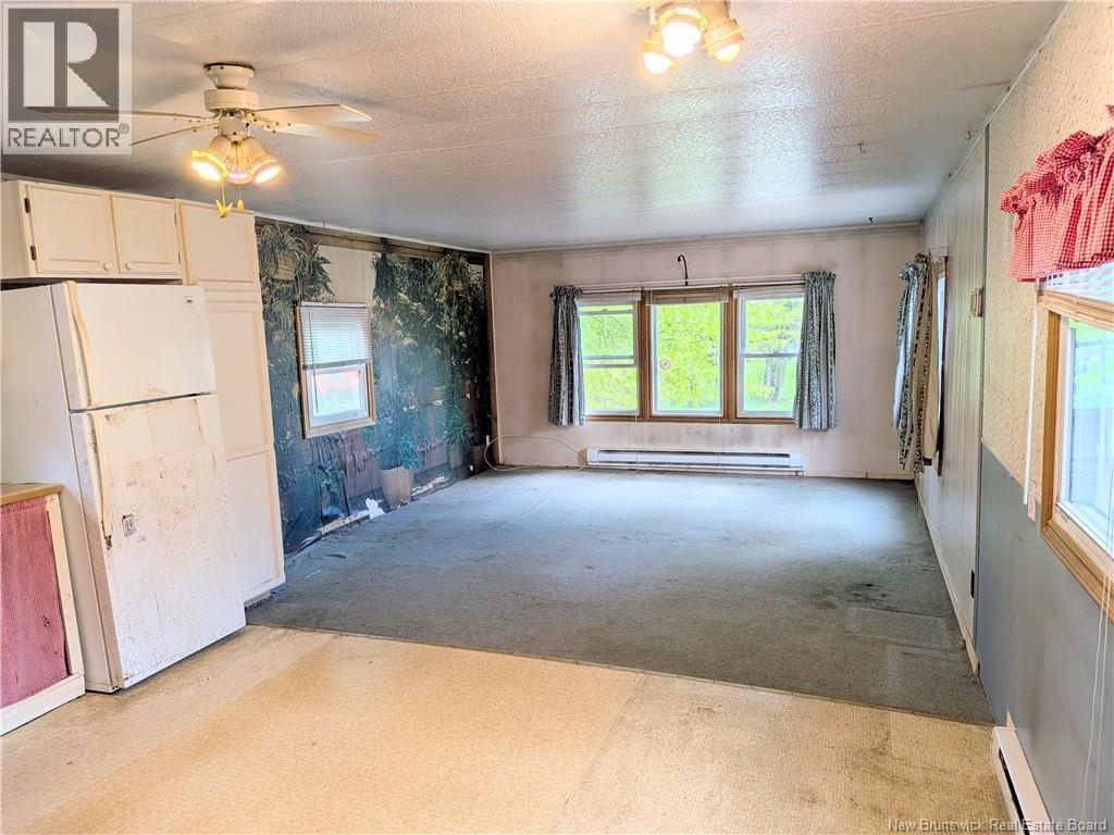 6 Crestview Court, Fredericton, New Brunswick  E6B 6M6 - Photo 5 - NB140397