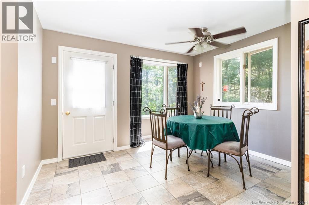 98 Woodbine Lane, Upper Kingsclear, New Brunswick  E3E 1S3 - Photo 13 - NB140487