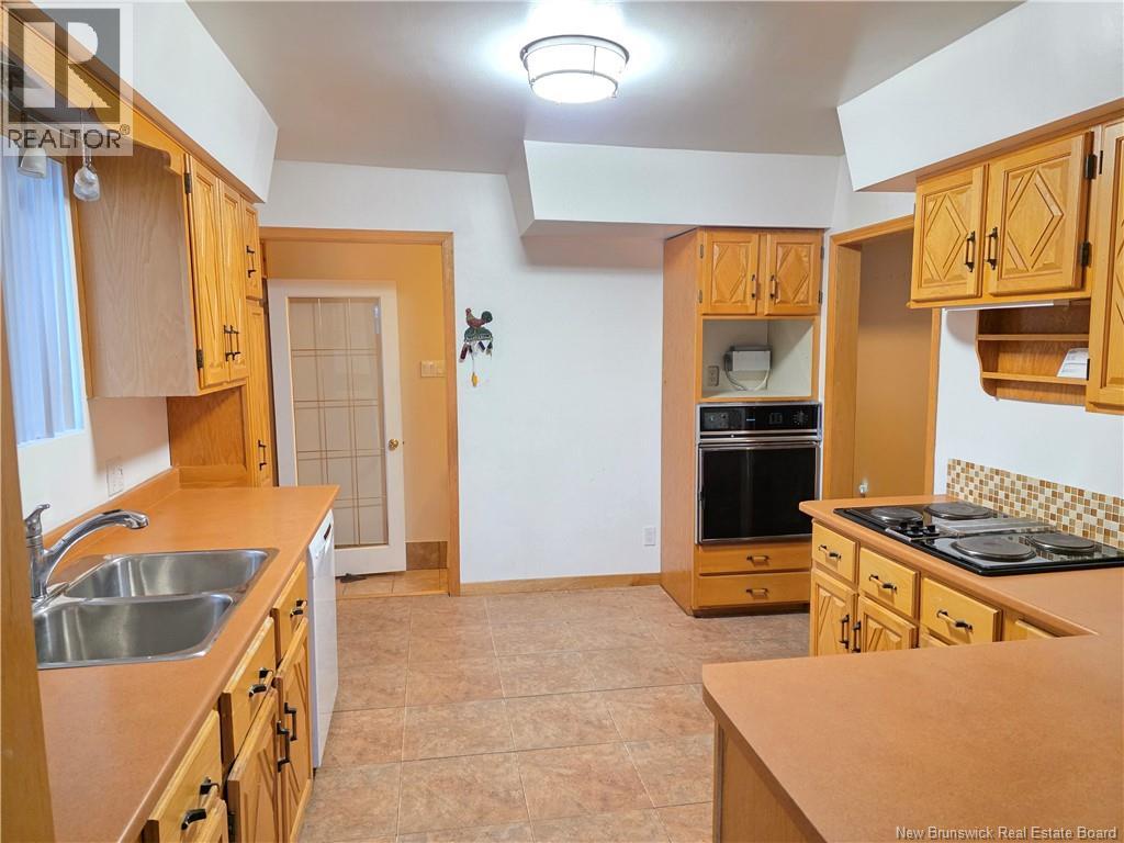 249 Jasmine, Beresford, New Brunswick  E8K 1M5 - Photo 17 - NB140475