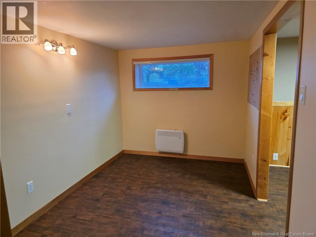 249 Jasmine, Beresford, New Brunswick  E8K 1M5 - Photo 33 - NB140475